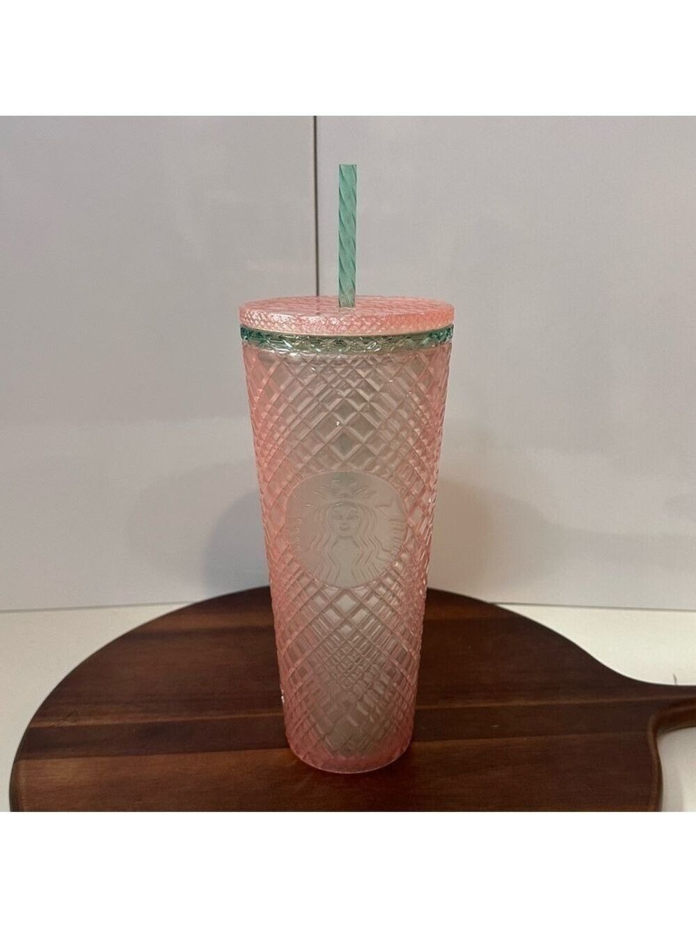 Starbucks 2022 Pink Pearl Peach Prism Grid Venti Tumbler 24 oz NWT